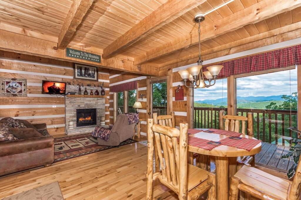 View! Private! Hot Tub,Pool Table,Fireplace,Relax! Sevierville Exteriér fotografie