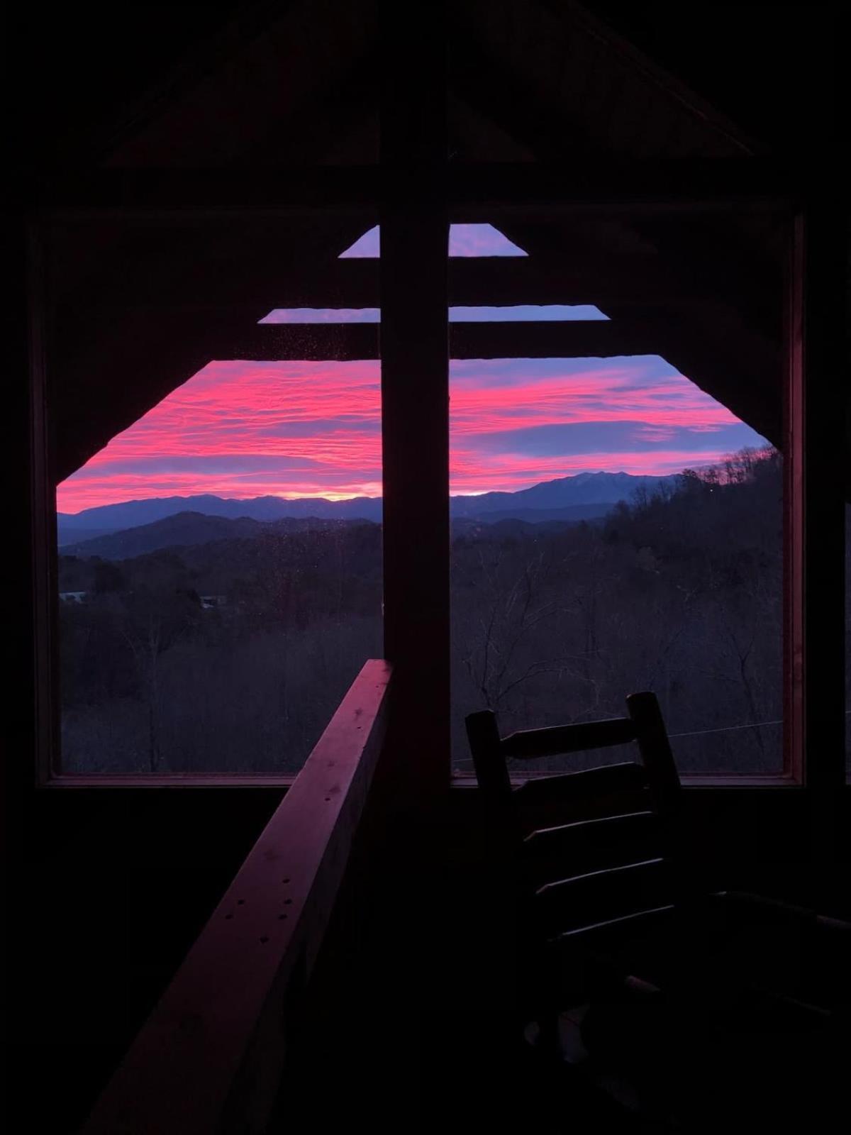 View! Private! Hot Tub,Pool Table,Fireplace,Relax! Sevierville Exteriér fotografie